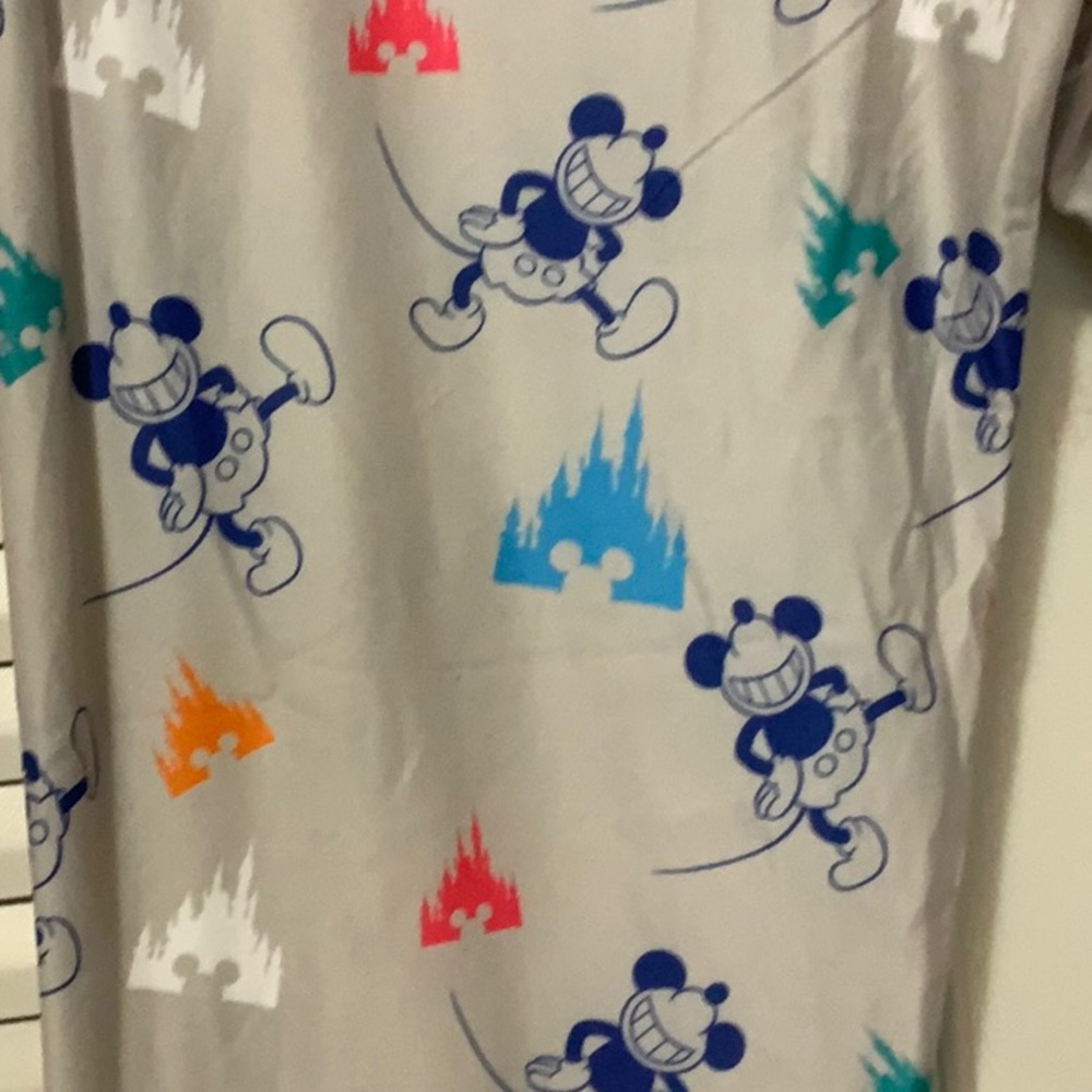 Mickey mouse and castle leggings - Picture 4 of 6